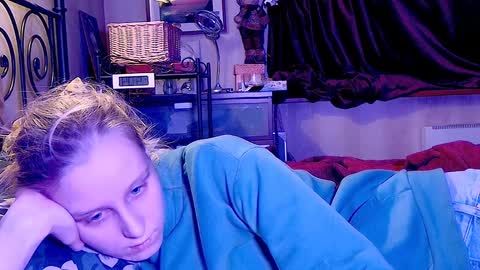 Snapshot of joy_keys chatting on 01-27-25, 05:58 joy_keys online show from 01-27-25, 05:58