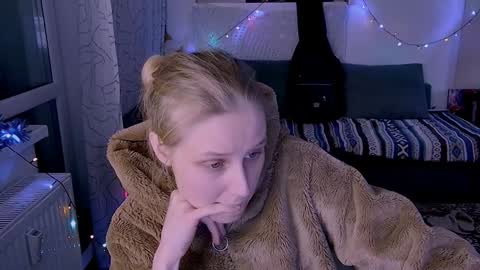 Snapshot of joy_keys chatting on 02-03-25, 04:52 joy_keys online show from 02-03-25, 04:52