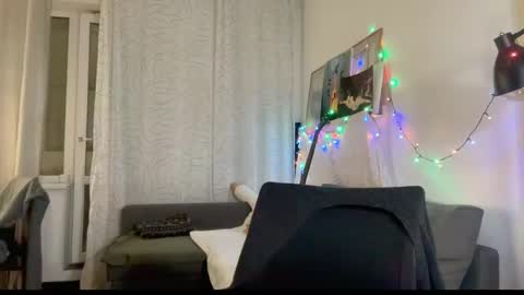 Snapshot of joy_keys chatting on 02-10-25, 12:30 joy_keys online show from 02-10-25, 12:30