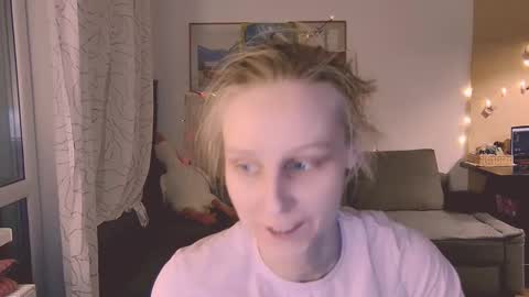 Snapshot of joy_keys chatting on 02-17-25, 08:47 joy_keys online show from 02-17-25, 08:47
