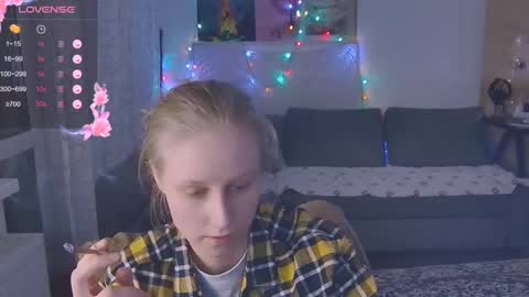 Snapshot of joy_keys chatting on 03-09-25, 06:00 joy_keys online show from 03-09-25, 06:00