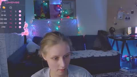 Snapshot of joy_keys chatting on 03-10-25, 12:07 joy_keys online show from 03-10-25, 12:07