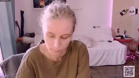 Snapshot of joy_keys chatting on 09-09-25, 11:10 joy_keys online show from 09-09-25, 11:10