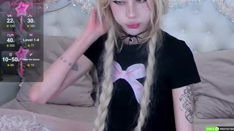 Joy Barker online show from 12-23-25, 03:48