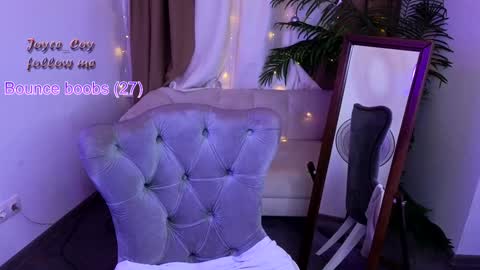 Snapshot of joyce_coy chatting on 01-11-25, 04:25 Joyce online show from 01-11-25, 04:25