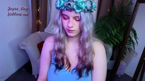 Snapshot of joyce_coy chatting on 01-31-25, 04:38 Joyce online show from 01-31-25, 04:38