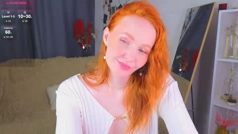 Snapshot of joyce_jones chatting on 09-16-25, 07:15 joyce_jones online show from 09-16-25, 07:15
