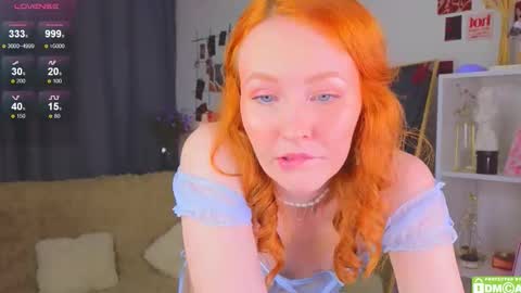 Snapshot of joyce_jones chatting on 09-30-25, 07:41 joyce_jones online show from 09-30-25, 07:41