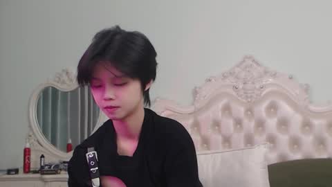 joycekay online show from 11-20-25, 04:40