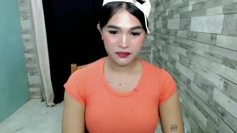 Snapshot of joycum_xxx chatting on 12-10-24, 01:43 JOY in your heart  online show from 12-10-24, 01:43