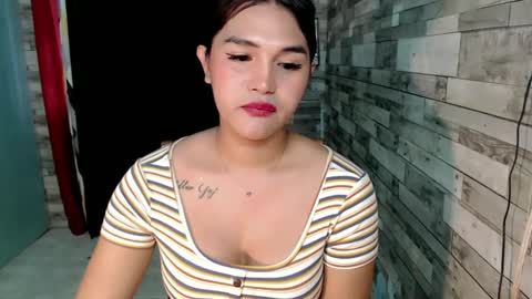 Snapshot of joycum_xxx chatting on 01-10-25, 02:25 JOY in your heart  online show from 01-10-25, 02:25