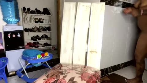 Butterflyass online show from 04-28-26, 09:47