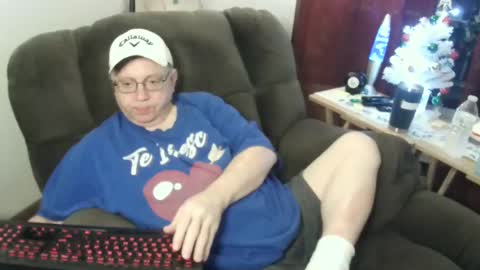 jpmel99 online show from 12-25-24, 11:10