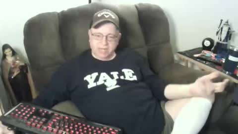 jpmel99 online show from 10-18-25, 10:10