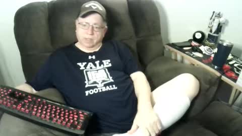 jpmel99 online show from 11-27-25, 11:51