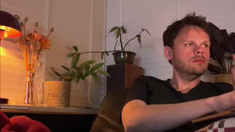 Snapshot of jrnb87 chatting on 03-15-26, 09:43 JoyBoy online show from 03-15-26, 09:43