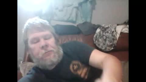 Snapshot of jrock9999 chatting on 01-10-26, 04:42 jrock9999 online show from 01-10-26, 04:42