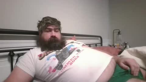 Snapshot of jthompson813 chatting on 03-18-26, 01:25 jthompson813 online show from 03-18-26, 01:25