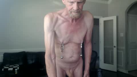 jtull52 online show from 09-23-25, 05:27