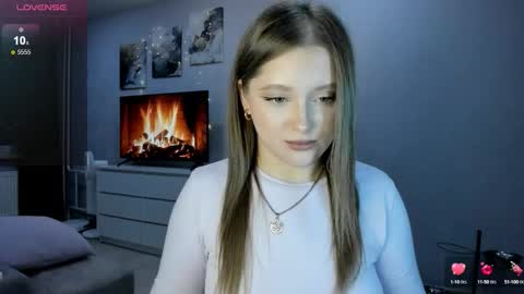 Julia and Julia online show from 09-30-25, 09:31