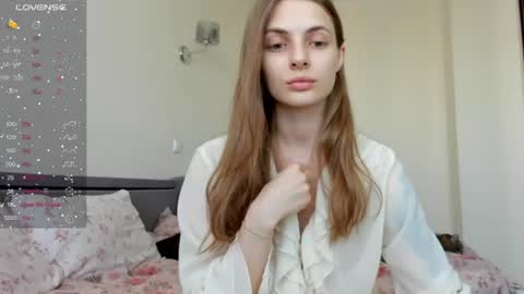 Julia and Julia online show from 07-16-26, 12:00