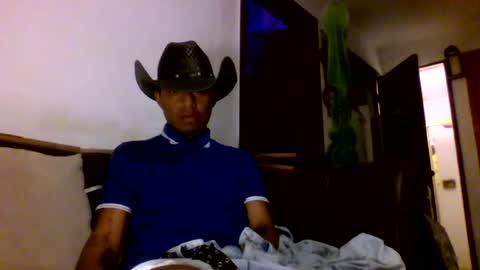 juan72701 online show from 07-28-26, 02:40