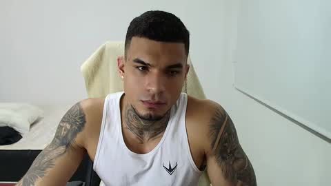 juan_gomez_1 online show from 09-17-25, 12:56