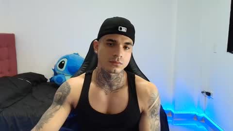 juan_gomez_1 online show from 12-14-25, 12:27