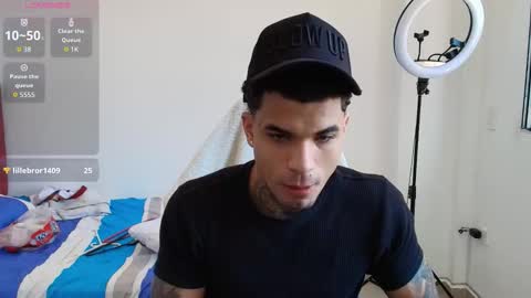 juan_gomez_1 online show from 03-14-26, 04:12