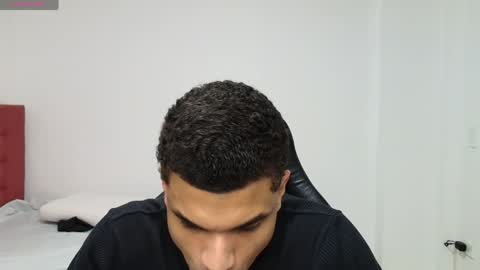 Snapshot of juan_gomez_1 chatting on 04-30-26, 12:17 juan_gomez_1 online show from 04-30-26, 12:17