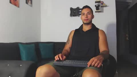 juan_muscle online show from 03-12-25, 01:47