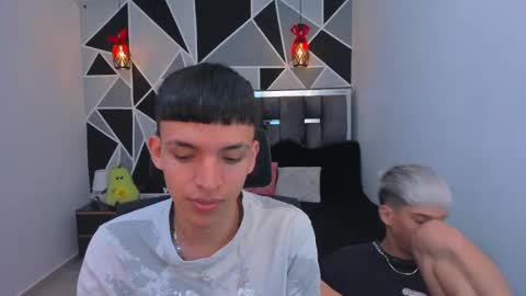 JuanSteven online show from 04-19-26, 11:42