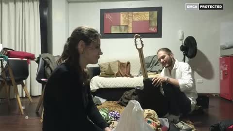 Juana1hin online show from 10-31-25, 08:37