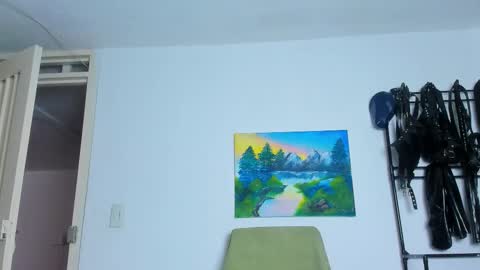 Juan Esteban online show from 10-06-25, 02:36