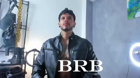 Snapshot of juanbladde chatting on 06-03-26, 06:57 Juan Esteban online show from 06-03-26, 06:57