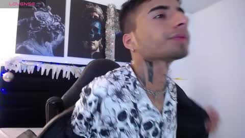 juancamilo66_ online show from 12-24-24, 04:00