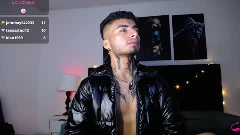 juancamilo66_ online show from 02-10-25, 07:15