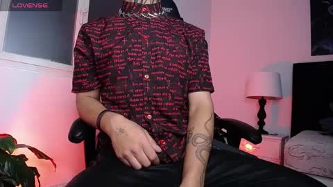 juancamilo66_ online show from 03-06-25, 04:19