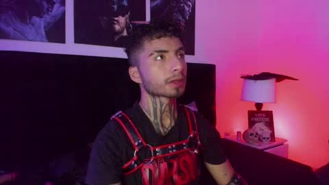 juancamilo66_ online show from 10-02-25, 02:40