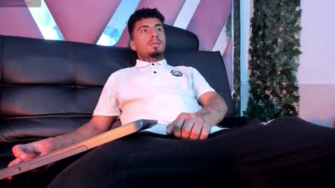 juancamilo66_ online show from 03-25-26, 03:29