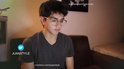 . online show from 12-14-25, 08:02