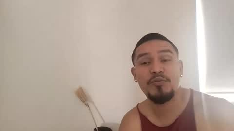 juanchis_24 online show from 10-13-25, 03:23