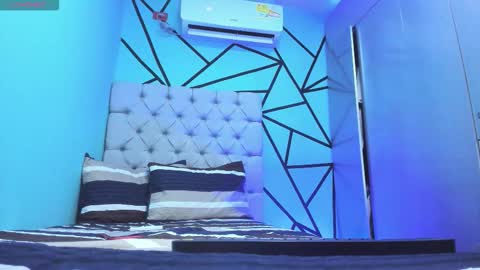 Snapshot of juande_24 chatting on 03-07-26, 03:42 independent model online show from 03-07-26, 03:42