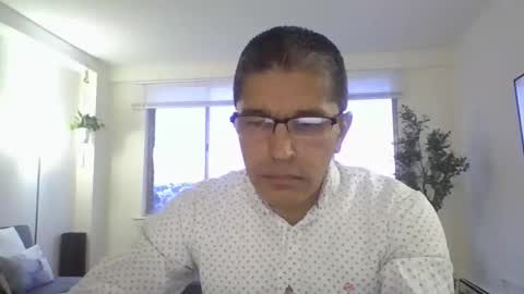 juanearth1 online show from 02-10-26, 10:25