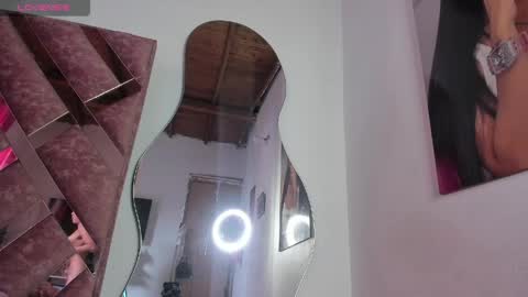 Juanita online show from 04-07-26, 08:53