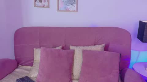 Snapshot of juanita_owens chatting on 06-19-26, 11:47 juanita_owens online show from 06-19-26, 11:47