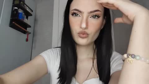 Veronika online show from 05-24-26, 06:07