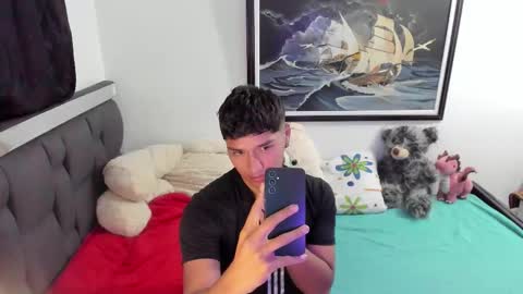 Snapshot of juanjo_ferrari chatting on 02-01-26, 06:06 juanjo ferrari online show from 02-01-26, 06:06