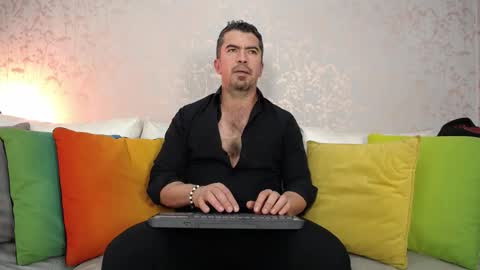 Juan k online show from 02-13-26, 03:35