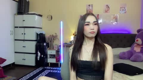 EloiseMoree online show from 12-05-24, 04:31